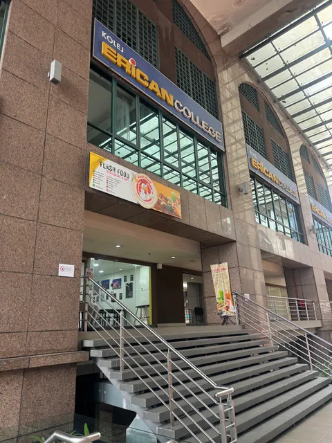 Flash Food Restaurant & Cafe