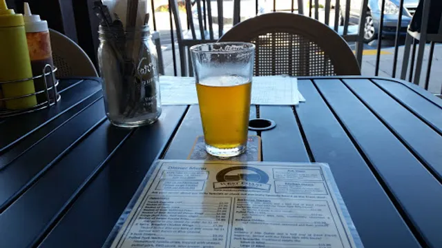 West Coast Smoke and Tap House