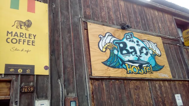Hostel El Bajo - Marley Coffee
