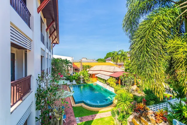 Monaburi Boutique Resort