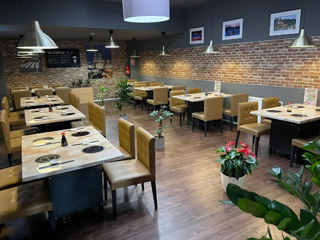 Wasabi Fun ( Sushi, Asian fusion, Wine )