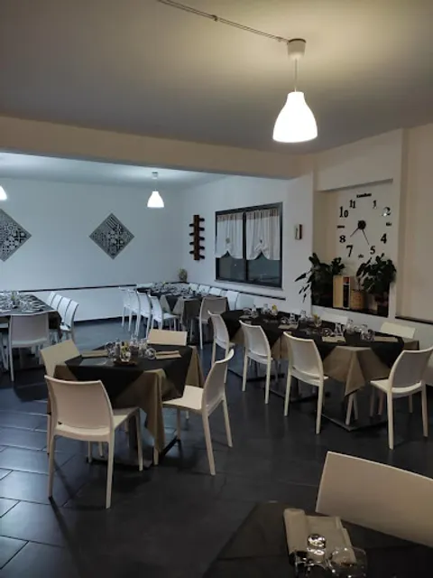 On Caffè Restaurant