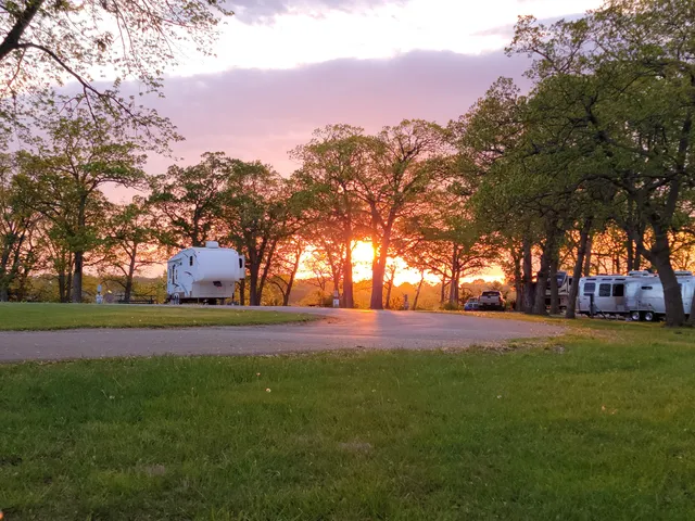 Lake Shawnee Campground