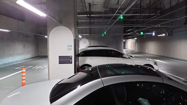 Tokyomiddotaunhibiya