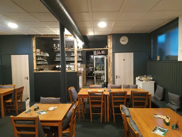 Garáž 93 - Karlovy Vary