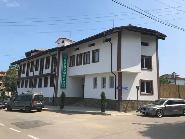 Hotel Chernomorets town of Chernomorets