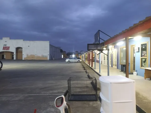 Mi pueblo flea market