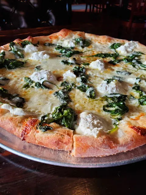 Pino's Gourmet Pizza