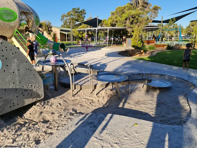 Bob Gordon Reserve Playspace