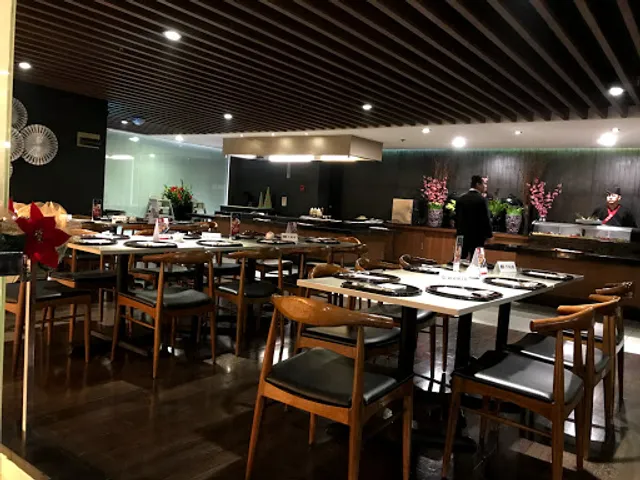 Yanagi Japanese Cuisine