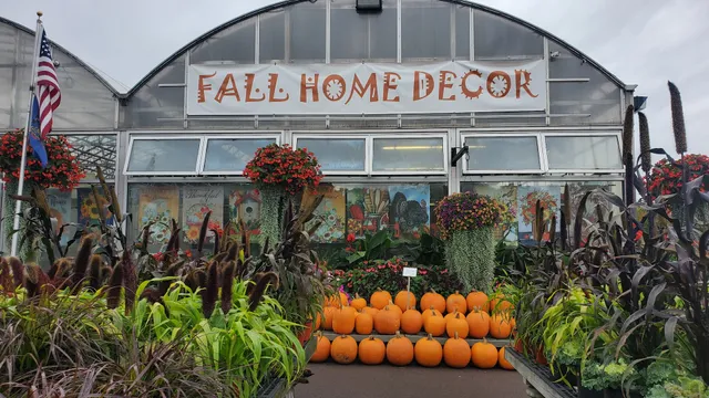 Baker's Home & Garden Center