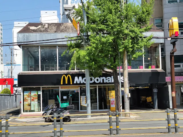 맥도날드 화명DT점