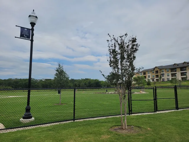 Little Elm Dog Park (Splash Zone)