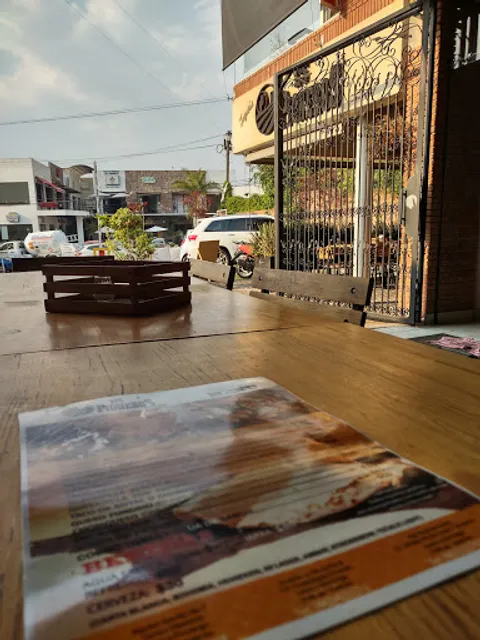 Taqueria los Pioneros