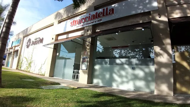 Stracciatella Sorvete Artesanal e Café