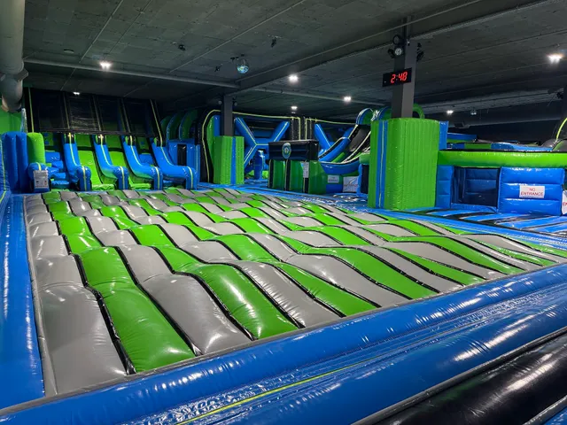 Extreme Bounce Inflatapark