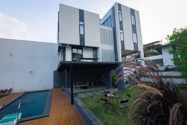 Aviran Villa 5BHK - LA Fortuna