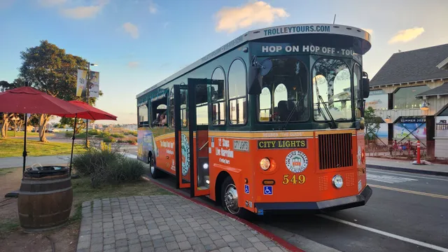 San Diego City Lights Night Tour