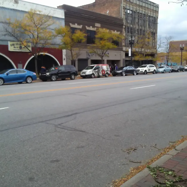 Loft Adiq Ultra Lounge