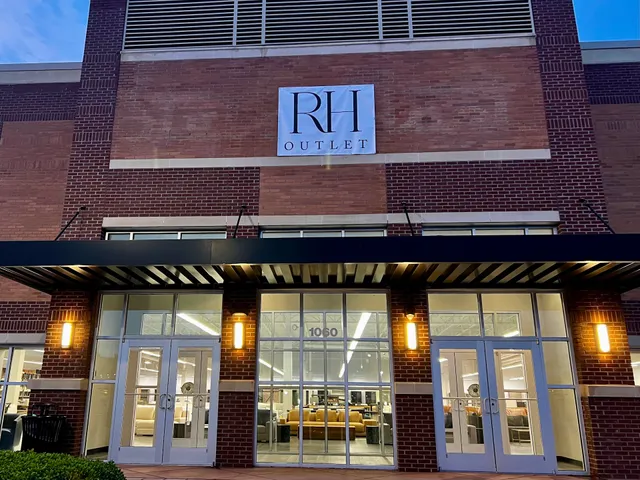 RH Outlet Cary