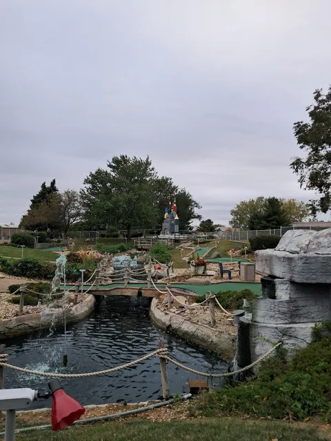 Mt Hawley Castle Golf