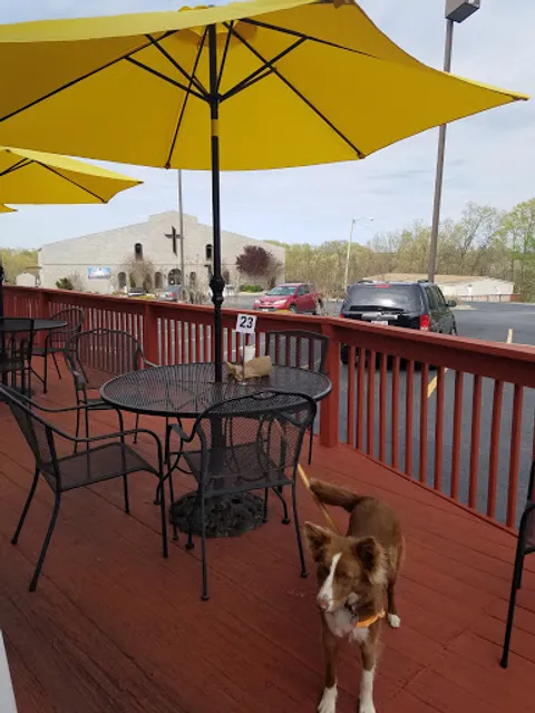 Danna’s BBQ and Burger Shop