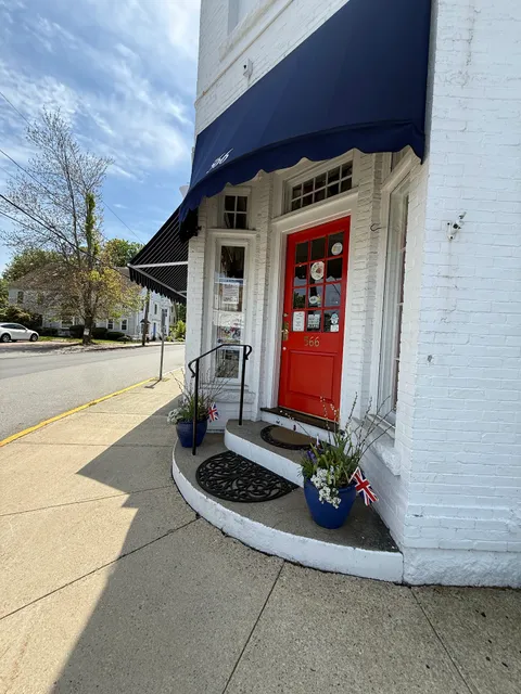 The Bee's Knees British Imports