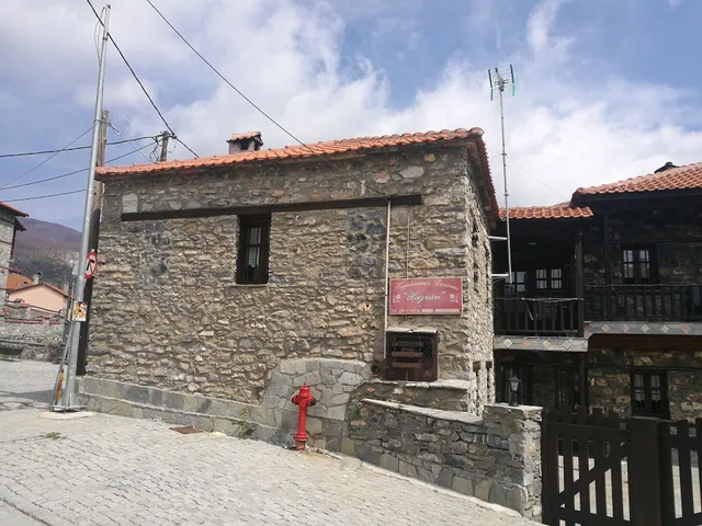 ΠΑΡΑΔΟΣΙΑΚΟΣ ΞΕΝΩΝΑΣ "ΤΟ ΧΑΓΙΑΤΙ", Τ&D - ΣΤΡΙΚΟΣ ΔΗΜΗΤΡΙΟΣ