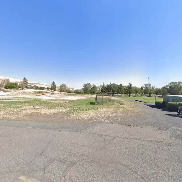 The Clubhouse at The Dalles Country Club