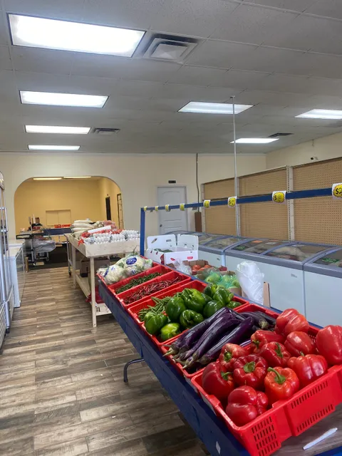 Robins Fresh Seafood & Grocery Market