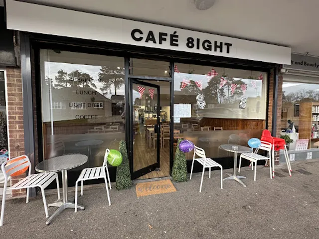 Café 8ight