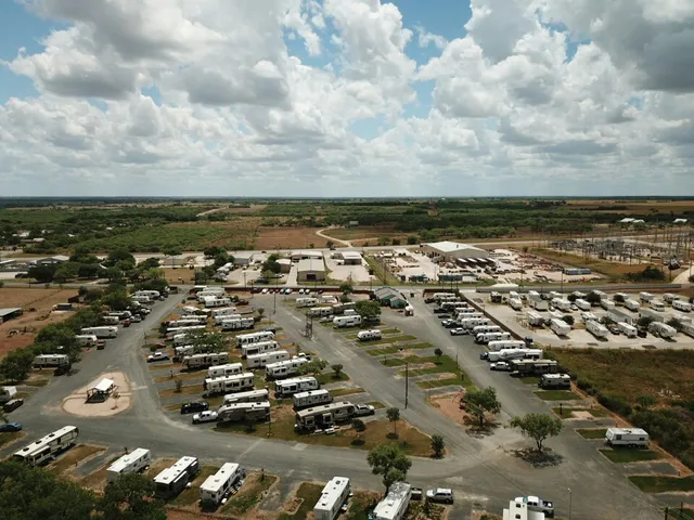 Bar M Mobile Home & RV Park