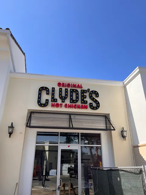 Original Clyde’s Hot Chicken