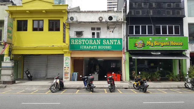 Santa Chapati House @Jln. Tun H.S. Lee