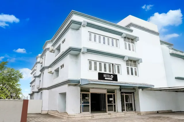 Super Hotel O Padampura Near Railway Station formerly Shree Maya