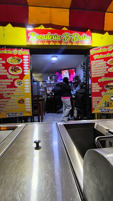 Pizzeria Brosteria TATA