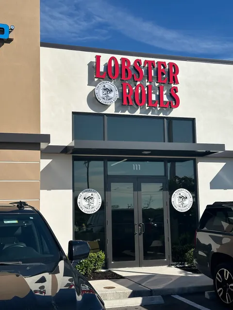 The Hungry Captain - Best Maine Lobster Rolls in Cape Coral