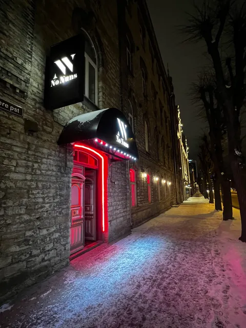 Striptease club - No Nuns