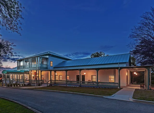 IHG Army Hotels Foulois House - Historia