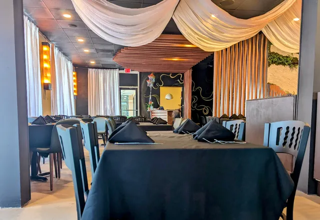 Flames Mediterranean Bar & Grill - Vero Beach