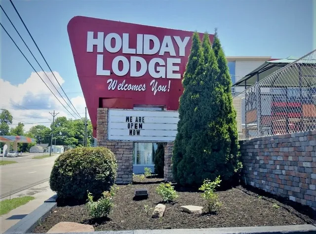 Holiday Lodge Virginia