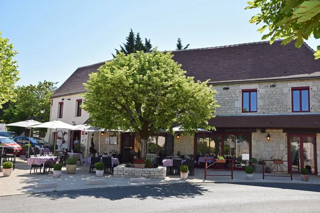 Le Petit Relais
