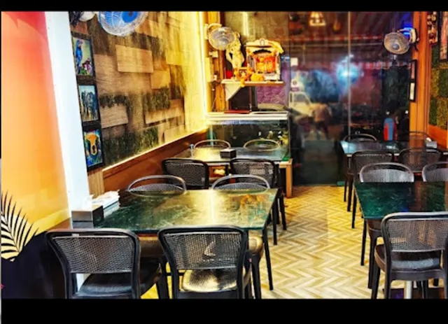 Mace Mustard Kitchen & Eatery