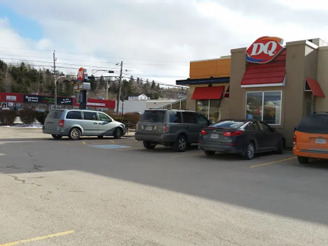 Dairy Queen Grill & Chill