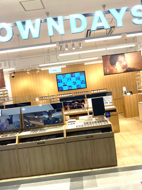 OWNDAYS プライムツリー赤池店