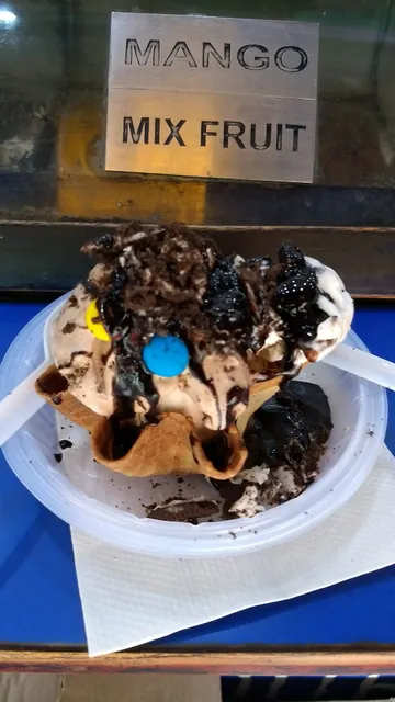 Gopal Shake & Ice Cream Parlour