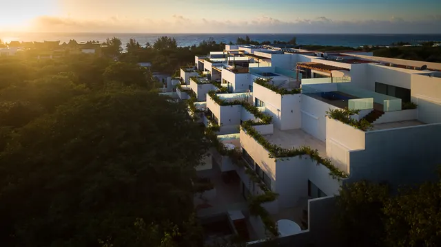 Terrazas Luxury Condo by Happy Address