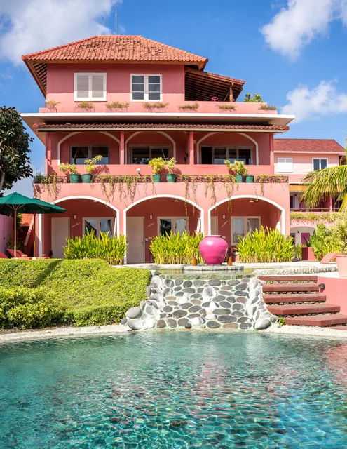 PinkCoco Uluwatu - Constant Surprises & for Cool Adults Only