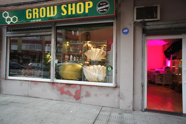 Jamaican Grow Shop