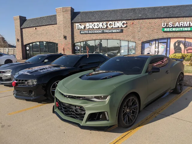 Courtyard Plaza Shopping Center